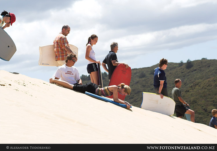 Катание на песчаных дюнах, 90 Mile Beach, Новая Зеландия (90 Mile Beach, New Zealand)