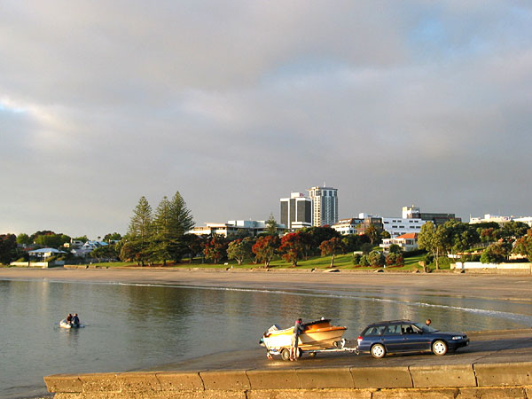Takapuna Beach. 6:29am, Auckland, New Zealand