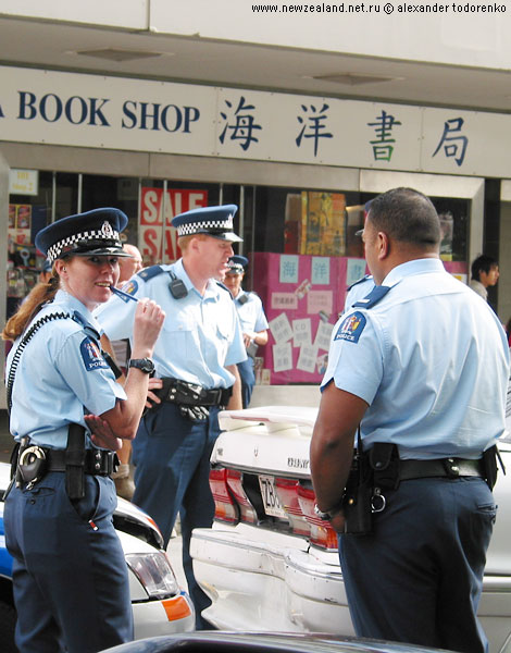 Доблестная полиция г.Окленда, Fort St, Auckland, New Zealand