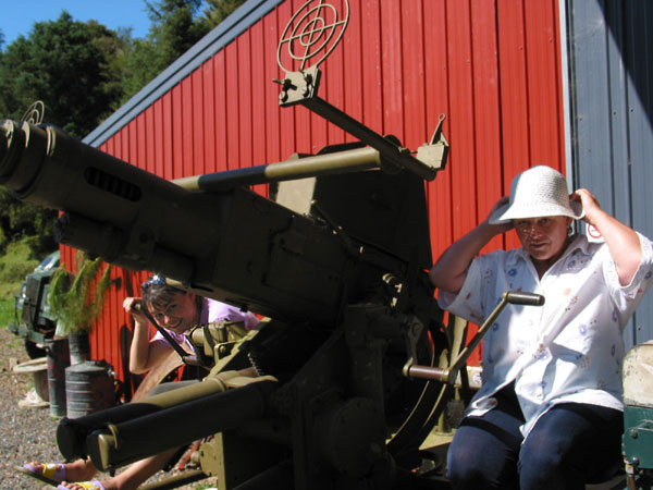 Зенитчицы, Motorcycle and Pioneering Museum, Bay of Islands, New Zealand