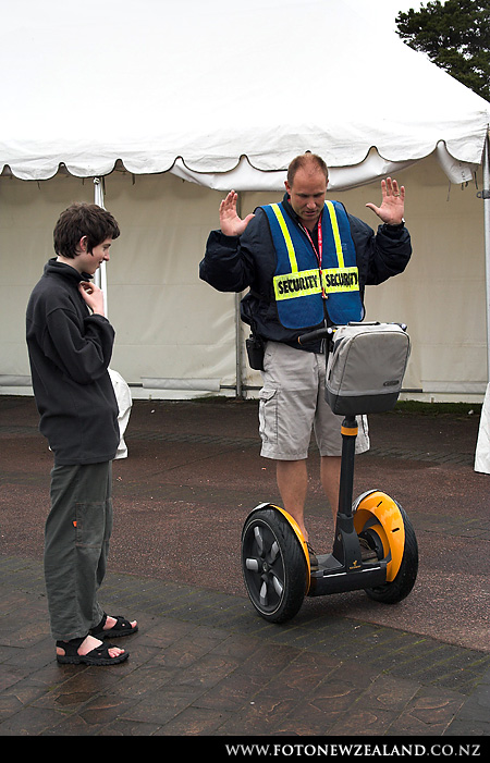 Look Ma, No hands!, Massey University, Auckland, New Zealand