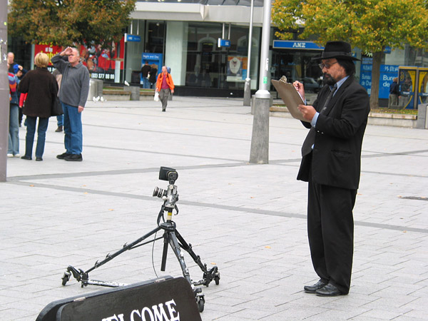 Уличный фотограф, Cathedral Square, Christchurch, New Zealand