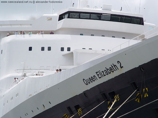Queen Elizabeth 2  трансатлантический лайнер, Окленд, Новая Зеландия (Auckland, New Zealand)