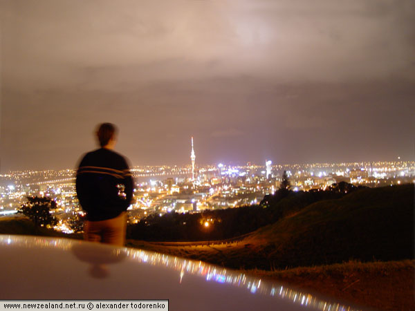 Ночной Окленд, Mt Eden, Окленд, Новая Зеландия (Mt Eden, Auckland, New Zealand)